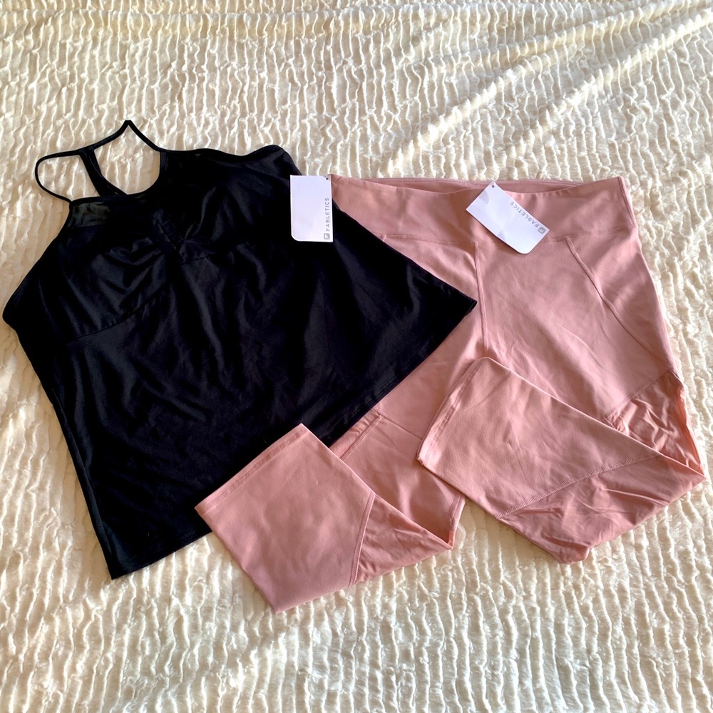Fabletics Outfit NWT